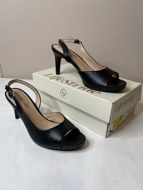 Life Stride Women's sz 8 M Black Teller 2 Slingback Pump NIB (42)